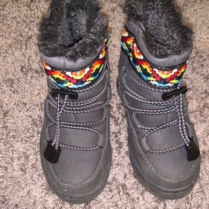 Toms Alpine Faux Fur Suede Boot (Toddler Size 6)